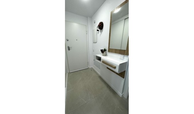 Återförsäljning - Apartment -
Benidorm - Costa Blanca