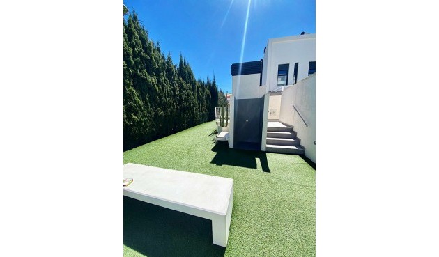 Resale - Town House -
Albir - Costa Blanca