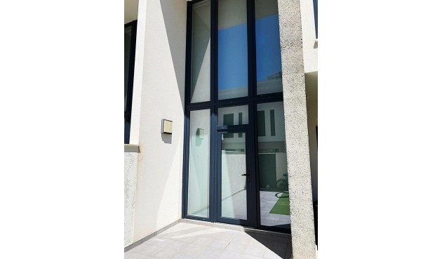 Resale - Town House -
Albir - Costa Blanca