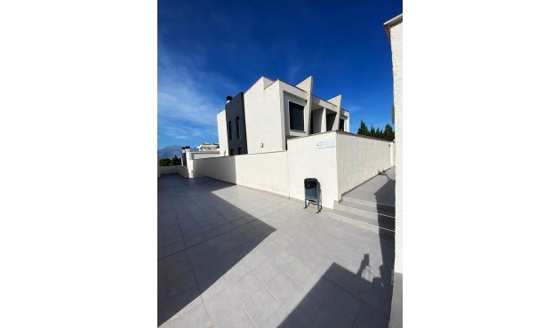 Resale - Town House -
Albir - Costa Blanca
