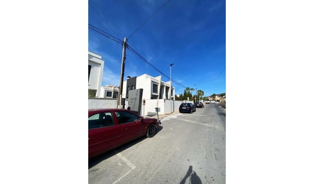 Resale - Town House -
Albir - Costa Blanca