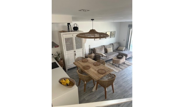 Resale - Villa -
Daya Vieja - Costa Blanca