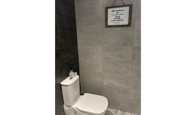 Resale - Villa -
Daya Vieja - Costa Blanca