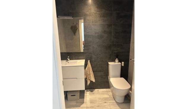 Resale - Villa -
Daya Vieja - Costa Blanca