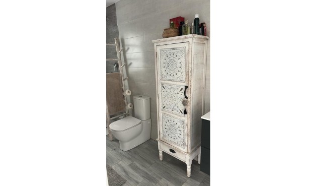 Resale - Villa -
Daya Vieja - Costa Blanca