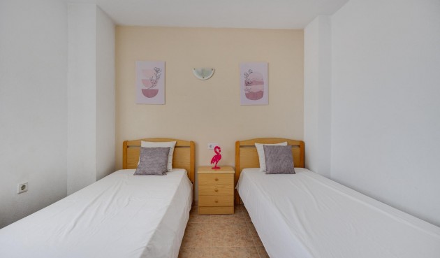 Brukt - Apartment -
Torrevieja - La Veleta