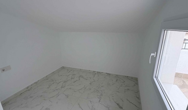 Brukt - Town House -
Torrevieja - Costa Blanca