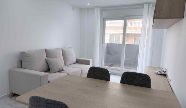 Reventa - Apartment -
Torrevieja - Costa Blanca