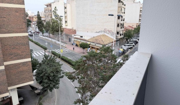 Reventa - Apartment -
Torrevieja - Costa Blanca