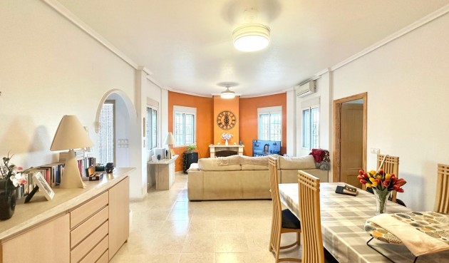 Resale - Villa -
Bigastro - Comunidad Valenciana