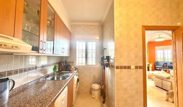 Resale - Villa -
Bigastro - Comunidad Valenciana