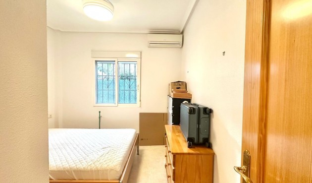 Resale - Villa -
Bigastro - Comunidad Valenciana