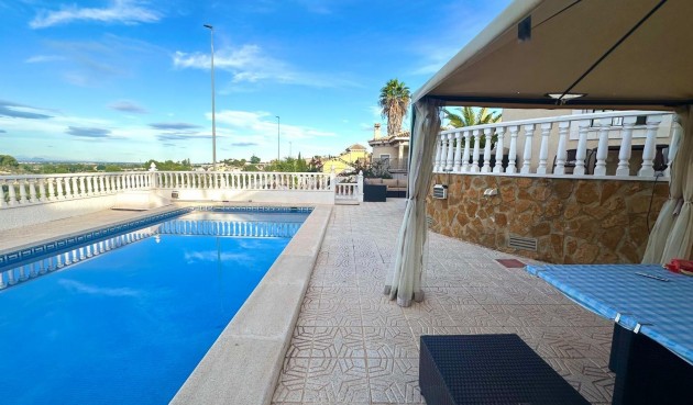 Resale - Villa -
Bigastro - Comunidad Valenciana