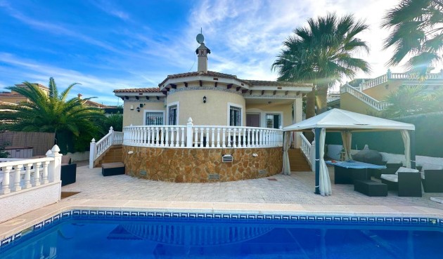 Resale - Villa -
Bigastro - Comunidad Valenciana