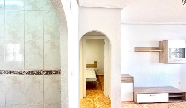 Resale - Bungalow -
Torrevieja - Playa de los Locos