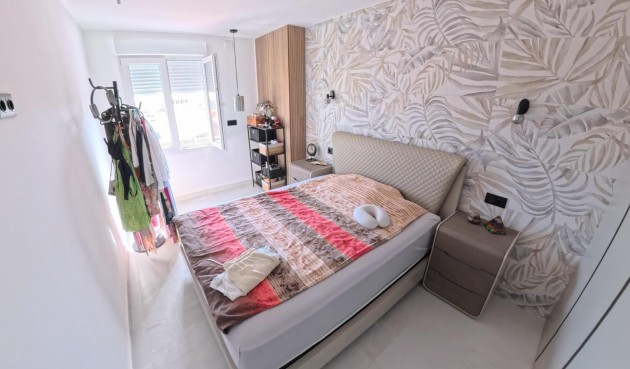 Resale - Apartment -
Pilar de la Horadada