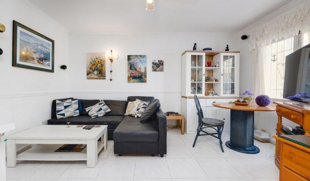 Reventa - Villa -
Torrevieja - Calas Blanca