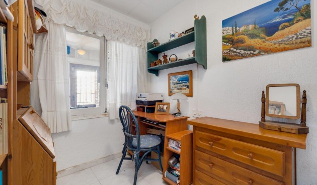 Reventa - Villa -
Torrevieja - Calas Blanca