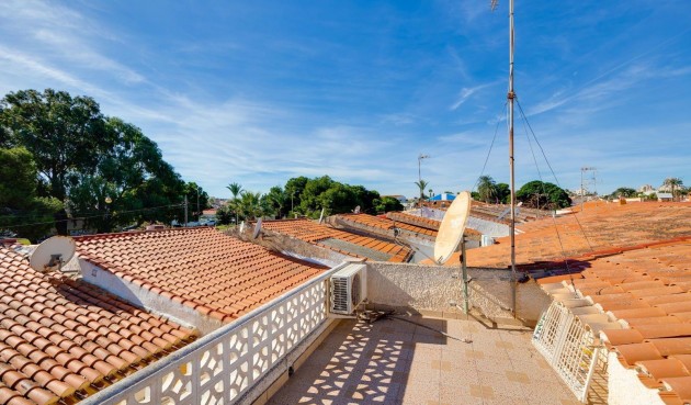 Reventa - Villa -
Torrevieja - Calas Blanca