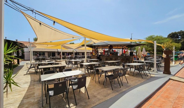 Reventa - Villa -
Torrevieja - Calas Blanca