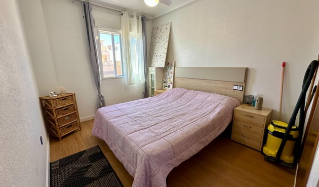 Reventa - Semi Detached -
San Miguel de Salinas - Residencial Los Flamencos