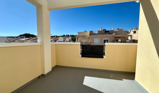 Reventa - Semi Detached -
San Miguel de Salinas - Residencial Los Flamencos