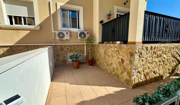 Reventa - Semi Detached -
San Miguel de Salinas - Residencial Los Flamencos