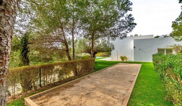 Resale - Villa -
Orihuela - Las Colinas Golf