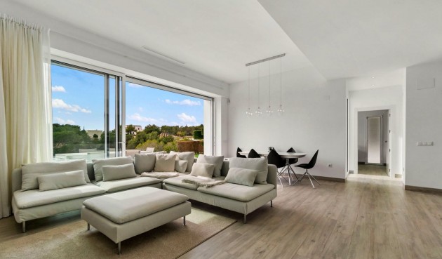 Resale - Villa -
Orihuela - Las Colinas Golf