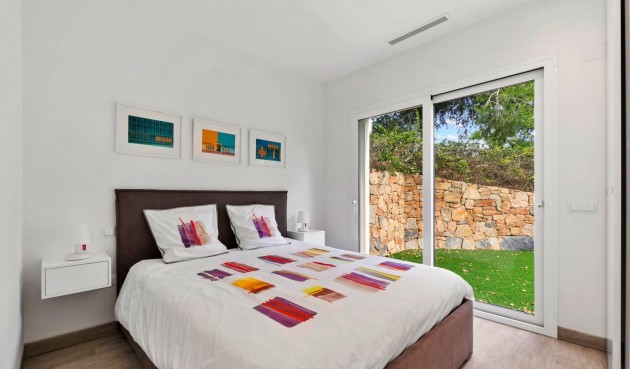 Resale - Villa -
Orihuela - Las Colinas Golf