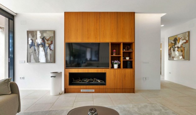 Resale - Villa -
Orihuela - Las Colinas Golf