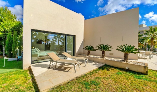 Resale - Villa -
Orihuela - Las Colinas Golf