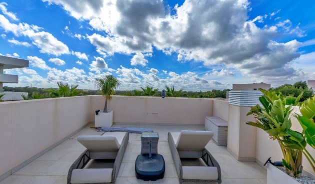 Resale - Villa -
Orihuela - Las Colinas Golf