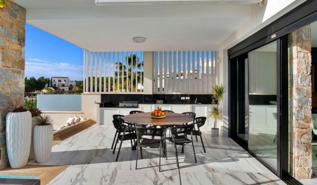 Resale - Villa -
Orihuela - Las Colinas Golf