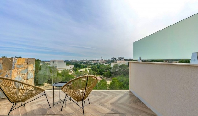 Resale - Villa -
Orihuela - Las Colinas Golf