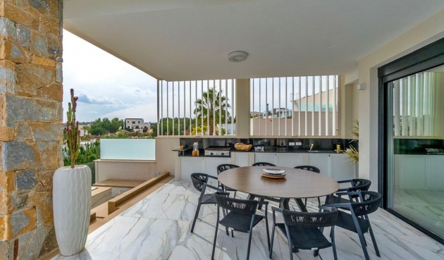 Resale - Villa -
Orihuela - Las Colinas Golf