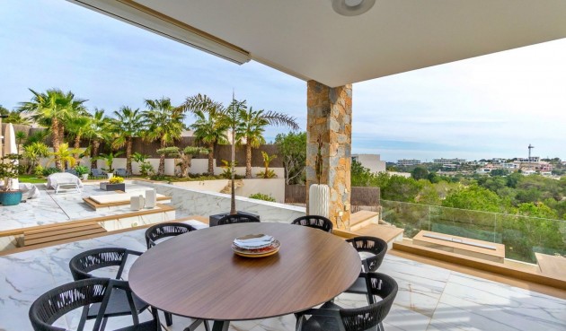 Resale - Villa -
Orihuela - Las Colinas Golf