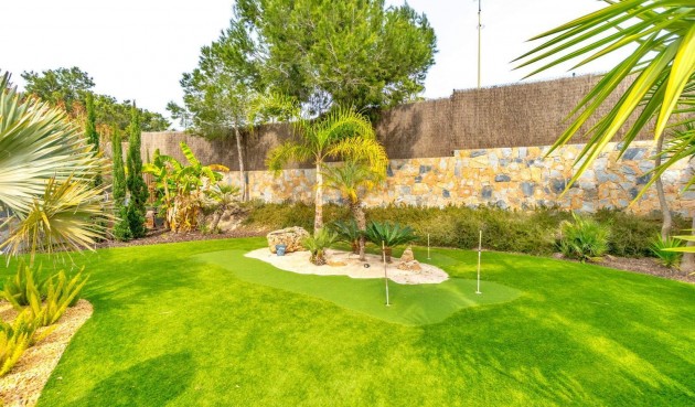 Resale - Villa -
Orihuela - Las Colinas Golf