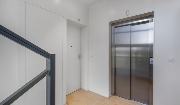 Reventa - Apartment -
Orihuela - Las Colinas Golf