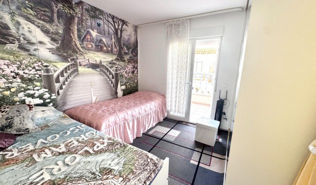 Återförsäljning - Town House -
Orihuela Costa - Playa Flamenca