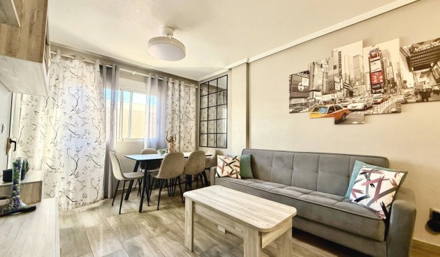 Resale - Apartment -
Torrevieja - PARQUE DE LAS NACIONES