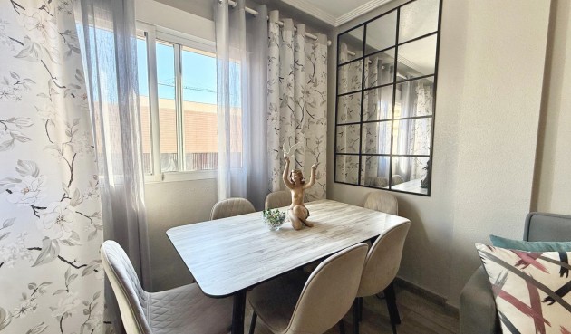 Resale - Apartment -
Torrevieja - PARQUE DE LAS NACIONES