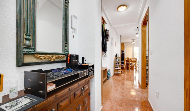 Resale - Apartment -
Guardamar del Segura - Pueblo