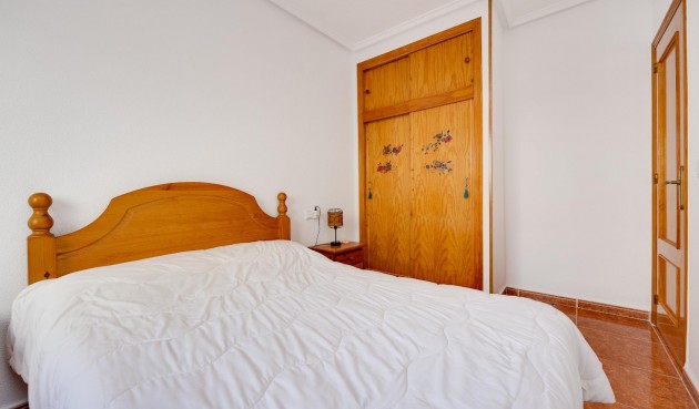 Resale - Apartment -
Guardamar del Segura - Pueblo