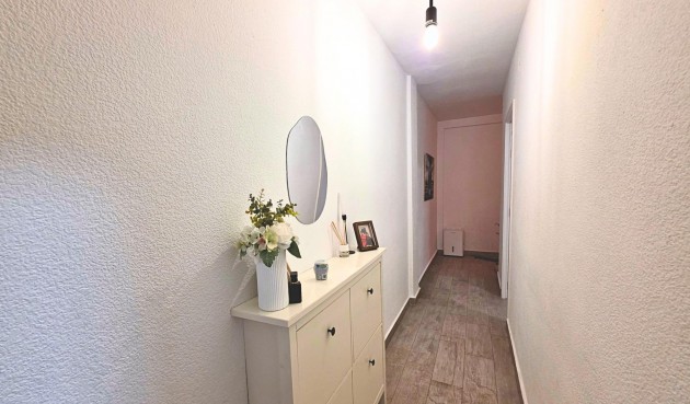 Brukt - Apartment -
Torrevieja - Playa del Cura