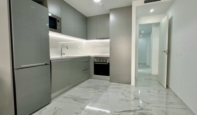 Resale - Apartment -
Torrevieja - Costa Blanca