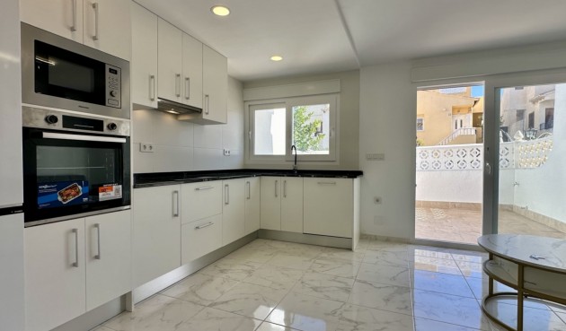 Brukt - Town House -
Torrevieja - Costa Blanca