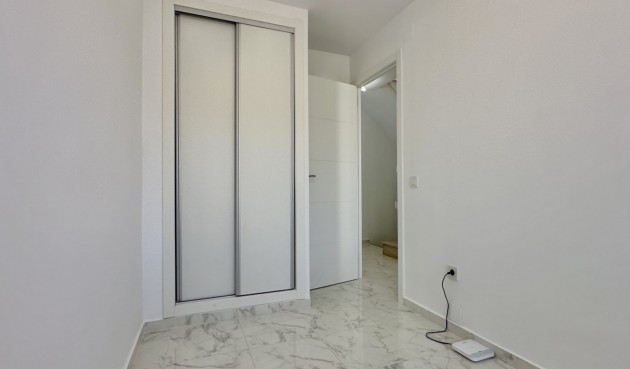 Brukt - Town House -
Torrevieja - Costa Blanca