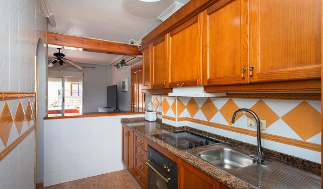 Resale - Bungalow -
Orihuela Costa - Punta Prima