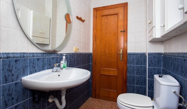 Resale - Bungalow -
Orihuela Costa - Punta Prima